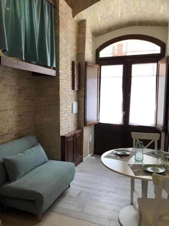 Ferienwohnung Le Volte Nel Borgo Termoli Exterior foto